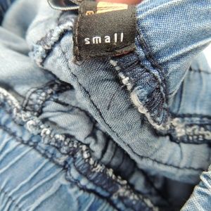 Love Tree Shorts - Love Tree Drawstring Chambray Shorts Small Love Tree Shorts - Love Tree Drawstring Chambray Shorts Small